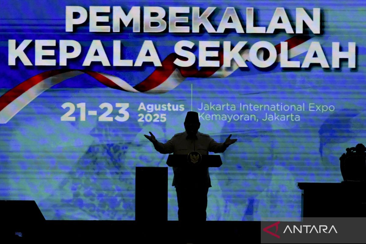 Presiden Prabowo ingatkan guru Sekolah Rakyat tanamkan semangat juang