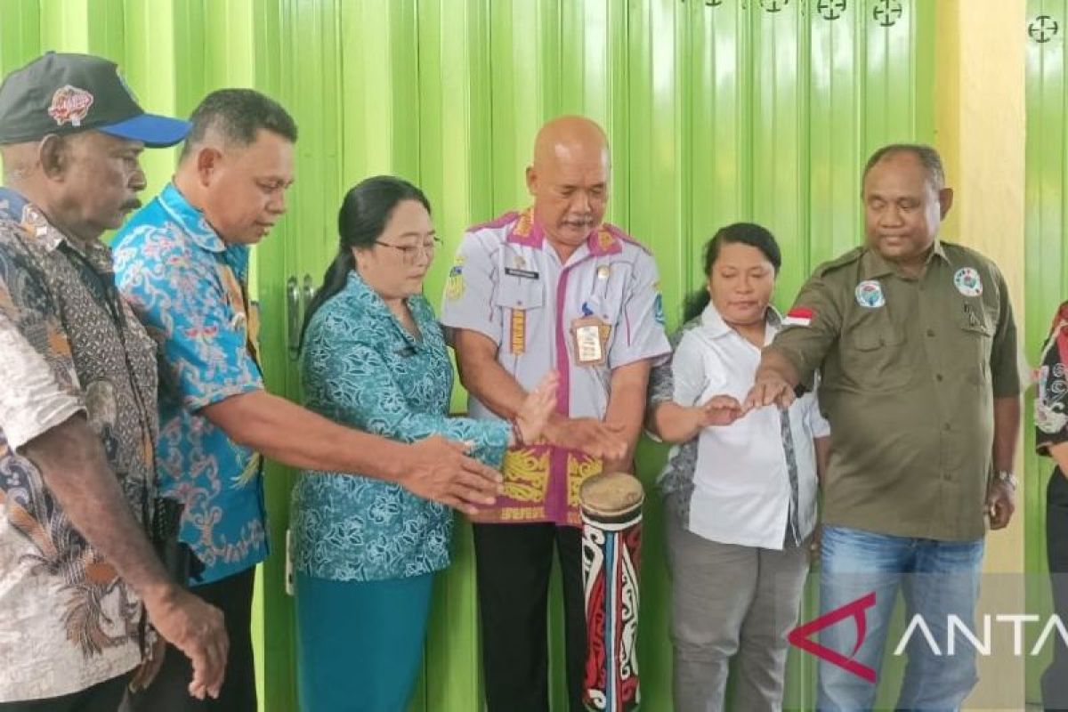 DPMK Biak Numfor minta pengelola BUMDes tertib administrasi kelola keuangan