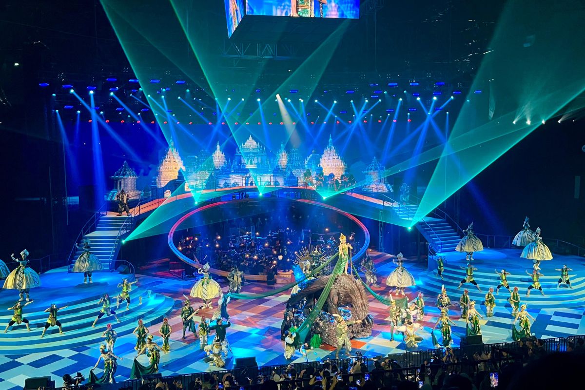 Weaving Nusantara stories at The Indonesia Broadway