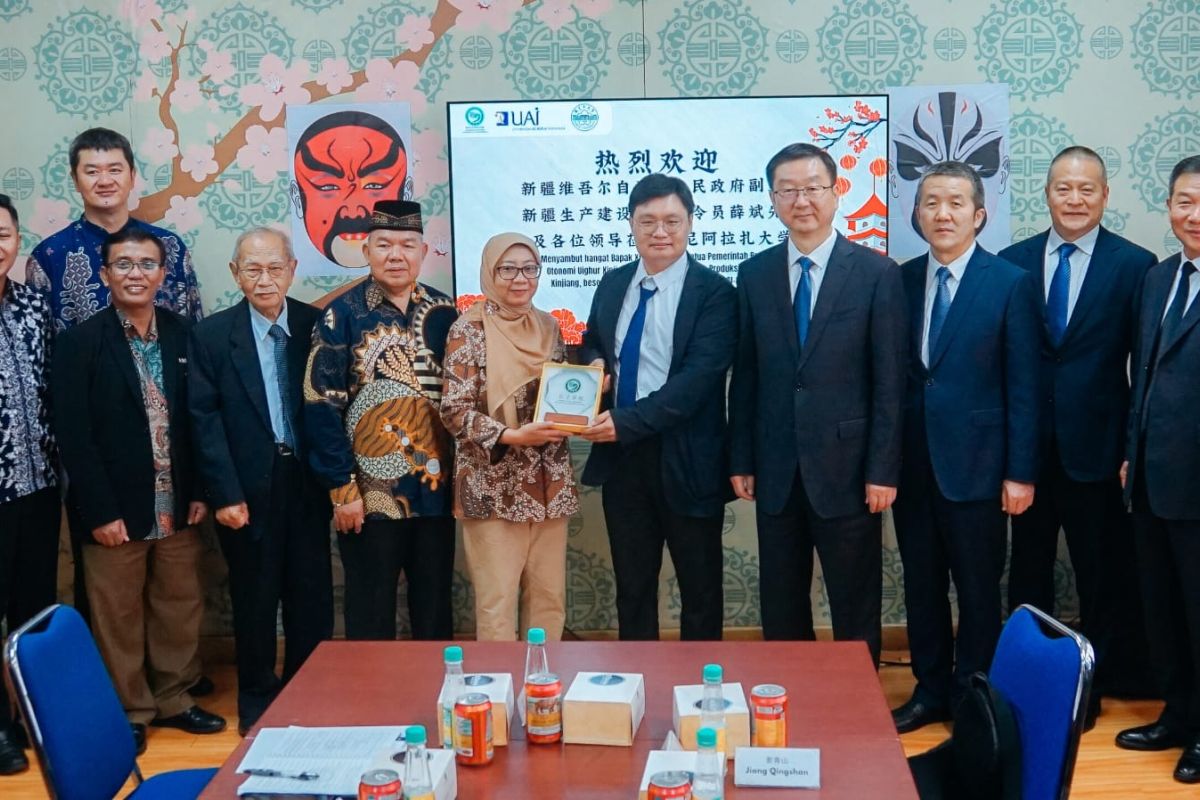 UAI jalin kerja sama pendidikan dengan universitas asal Xinjiang