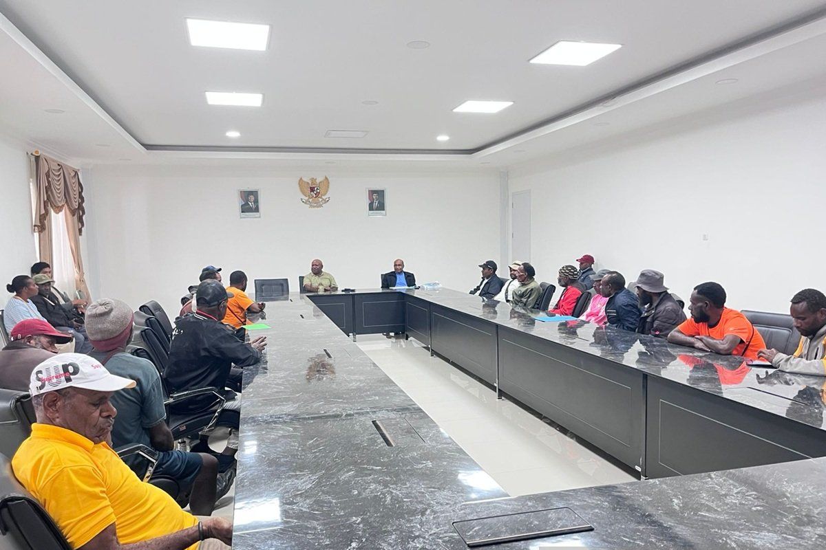 Pemkab Jayawijaya evaluasi kinerja 328 kepala kampung