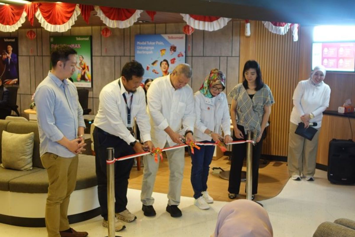 Telkomsel buka layanan GraPari Pantai Indah Kapuk