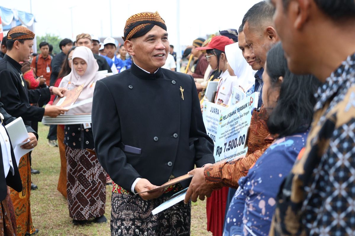 Sumanto pastikan tunjangan perumahan anggota DPRD Jateng puluhan juta rupiah per bulan segera dievaluasi