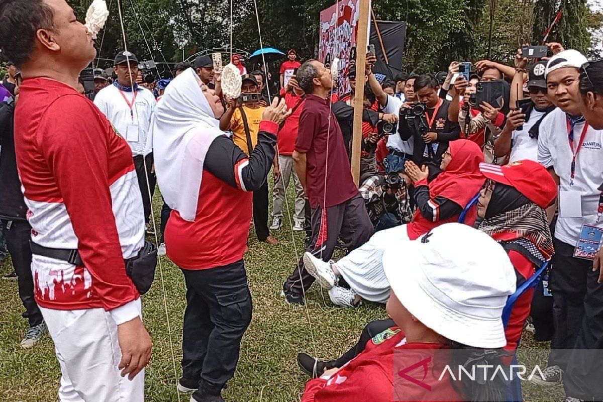 Kepala OPD ikut meriahkan lomba tradisional Pesta Rakyat Kapuas Bersinar