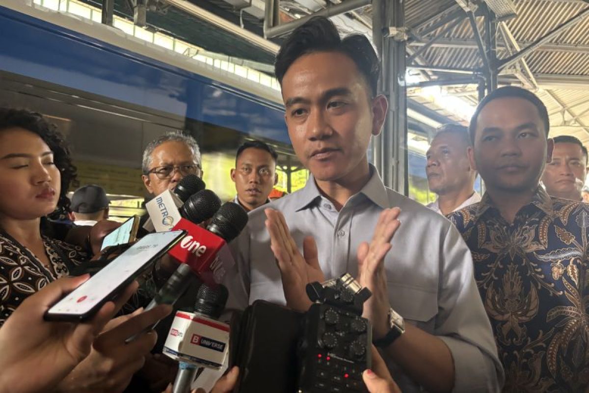 Gibran sebut usul gerbong perokok tak sinkron dengan program Presiden