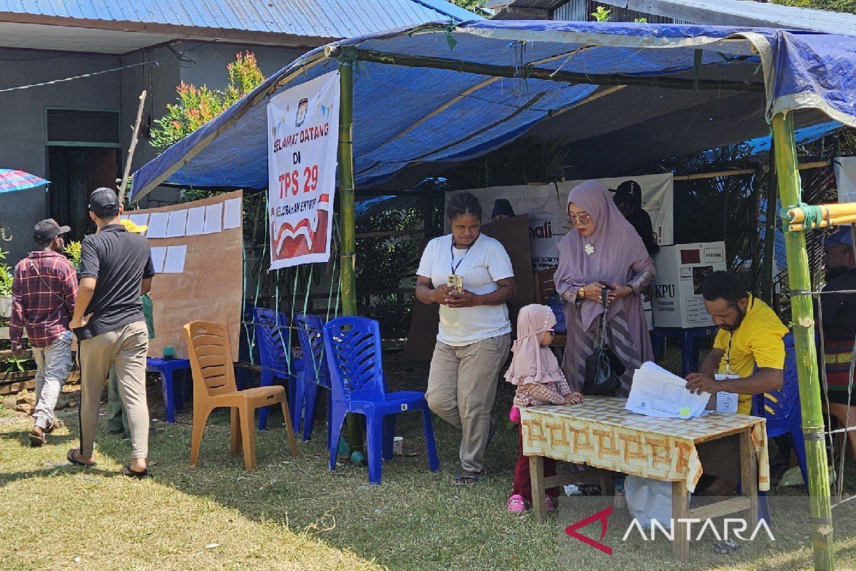 Pj Gubernur Papua ajak warga jaga kedamaian pasca-penetapan PSU Pilgub