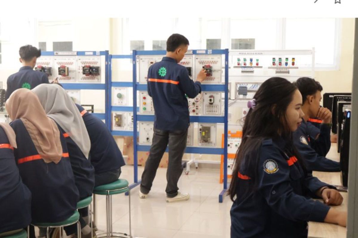 Prodi OSP Politeknik ATI Makassar raih Akreditasi Unggul dari BAN-PT