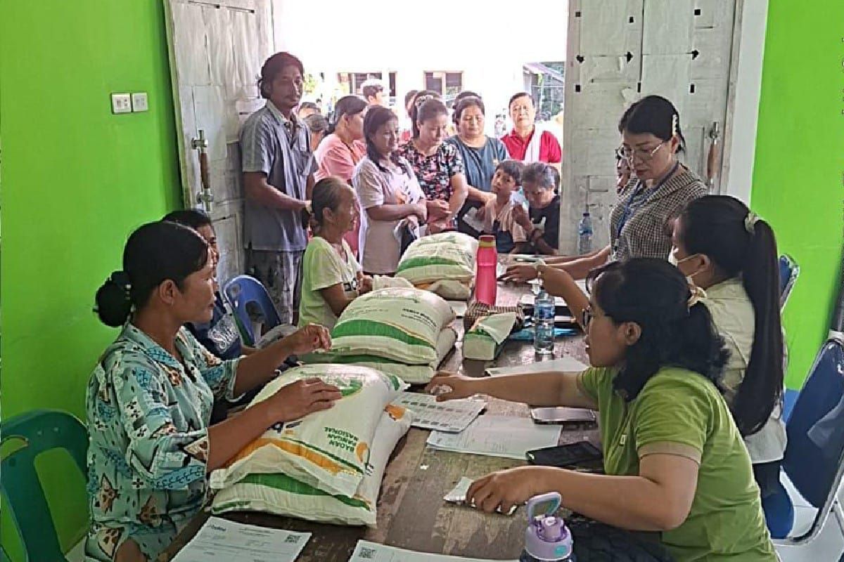 Bulog Sumut fokus salurkan bantuan pangan di Pulau  Tello Nias Selatan