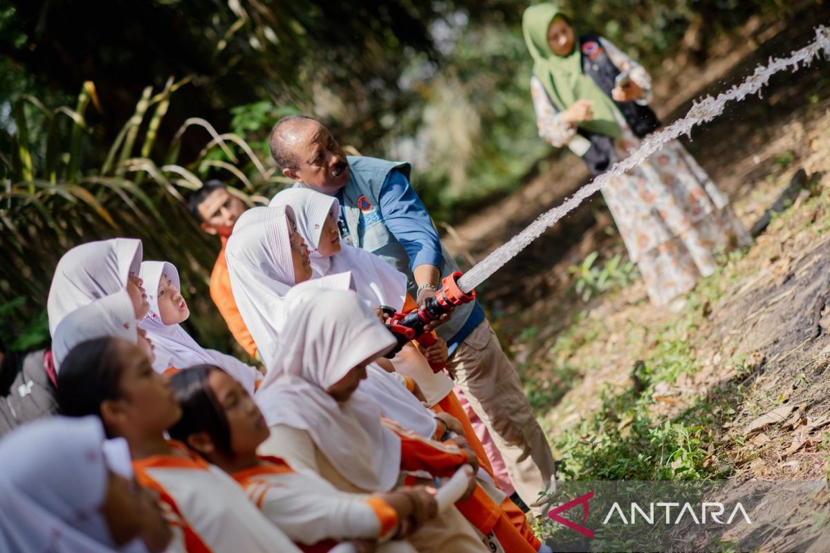 Patra Niaga ajak siswa SD Pekanbaru tanggap bencana Karhutla