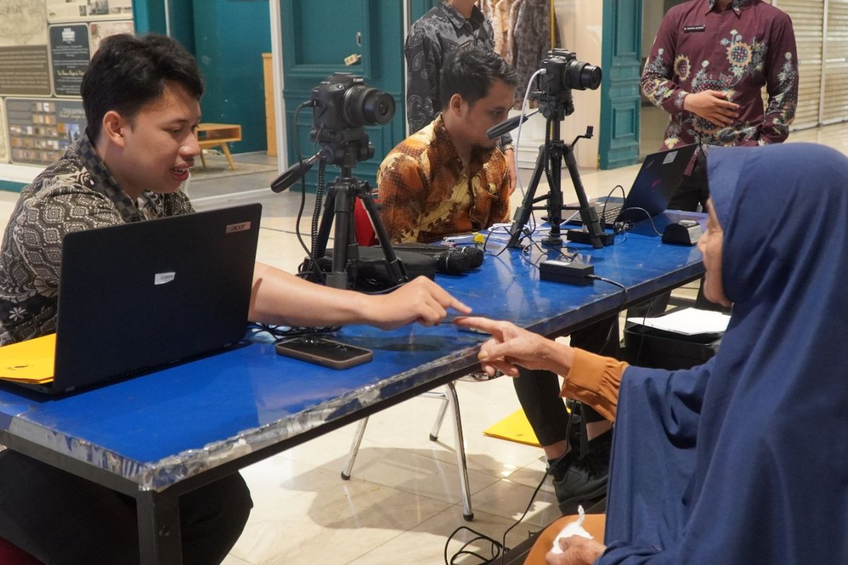 Imigrasi Pangkalpinang layani 80 pemohon “Paspor Merdeka” 