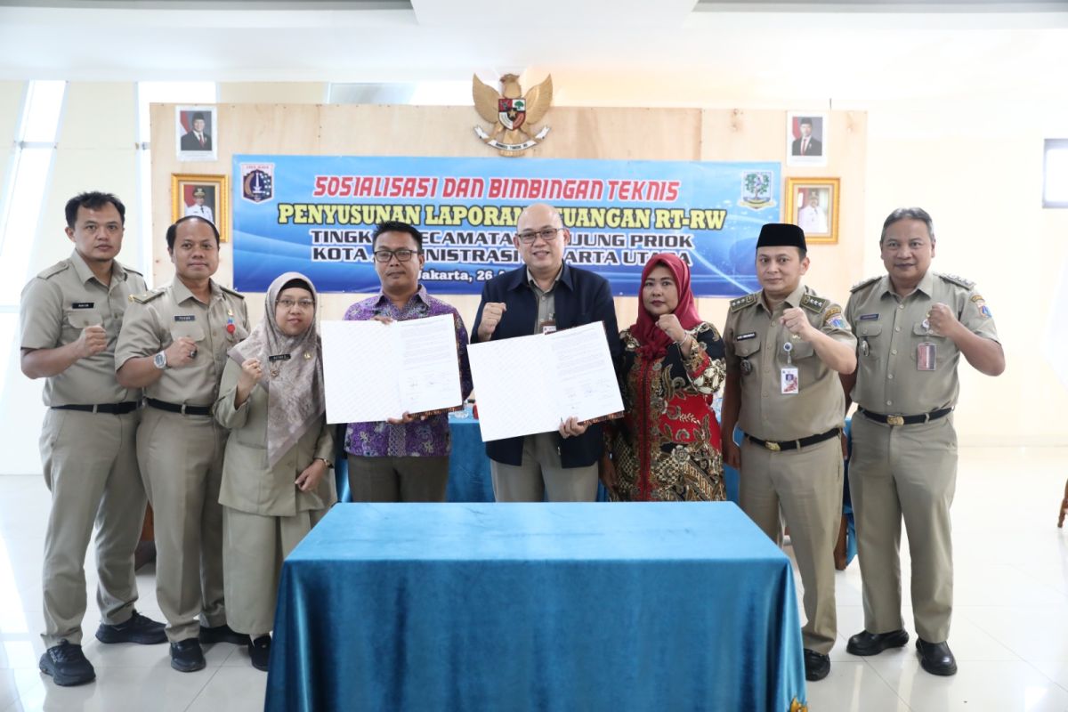 Pemkot Jakut edukasi pengurus RT dan RW susun laporan keuangan digital