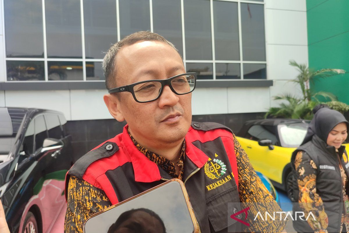 Kejati periksa belasan mantan anggota DPRD Bengkulu terkait korupsi