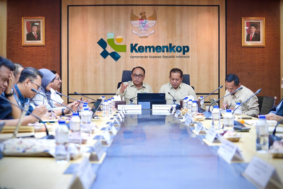 Two ministries team up to digitize Red White Village Cooperatives