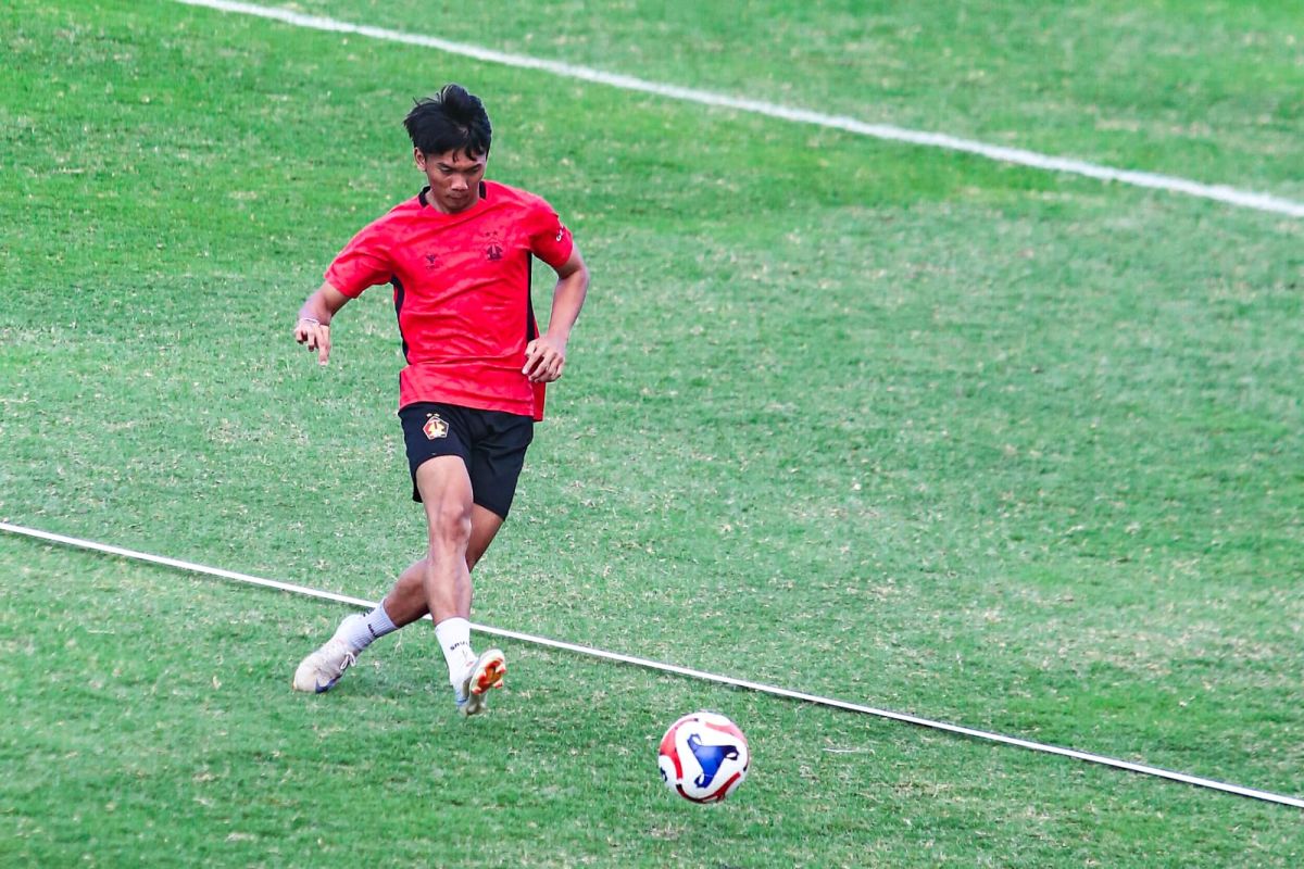 Persik rekrut Rendy Sanjaya untuk perdalam skuad