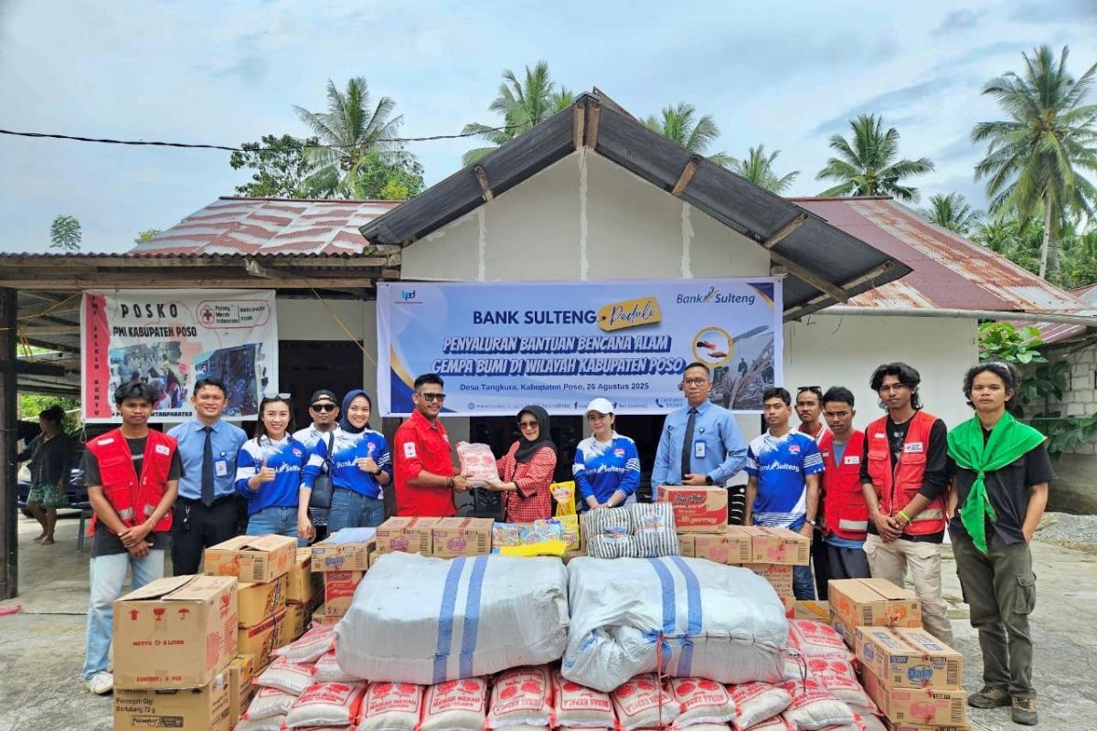Bank Sulteng salurkan bantuan untuk korban gempa Poso