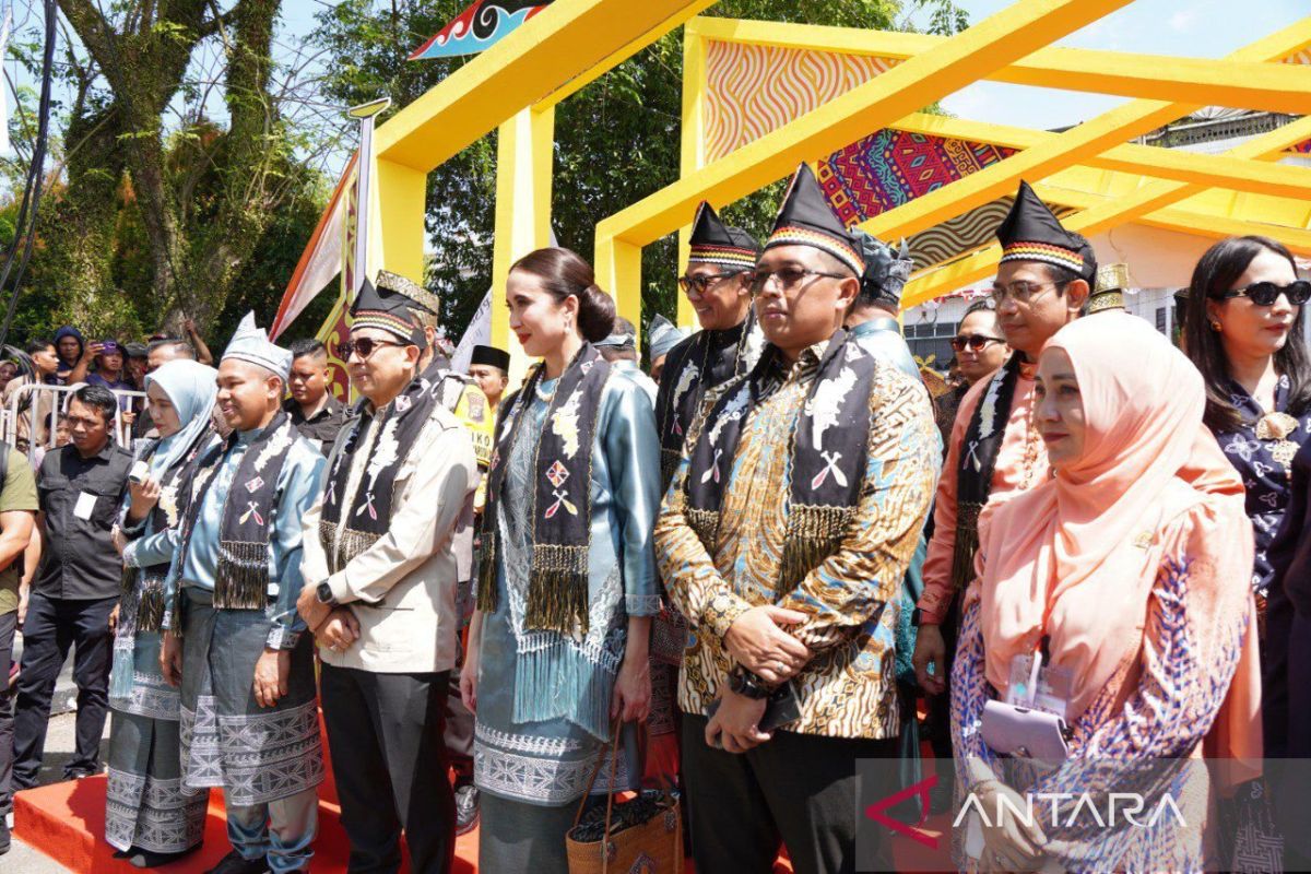 Hendry Munief: Festival Pacu Jalur 2025 Bukti Kekuatan Pariwisata Riau, Dorong UMKM dan Ekonomi Kreatif