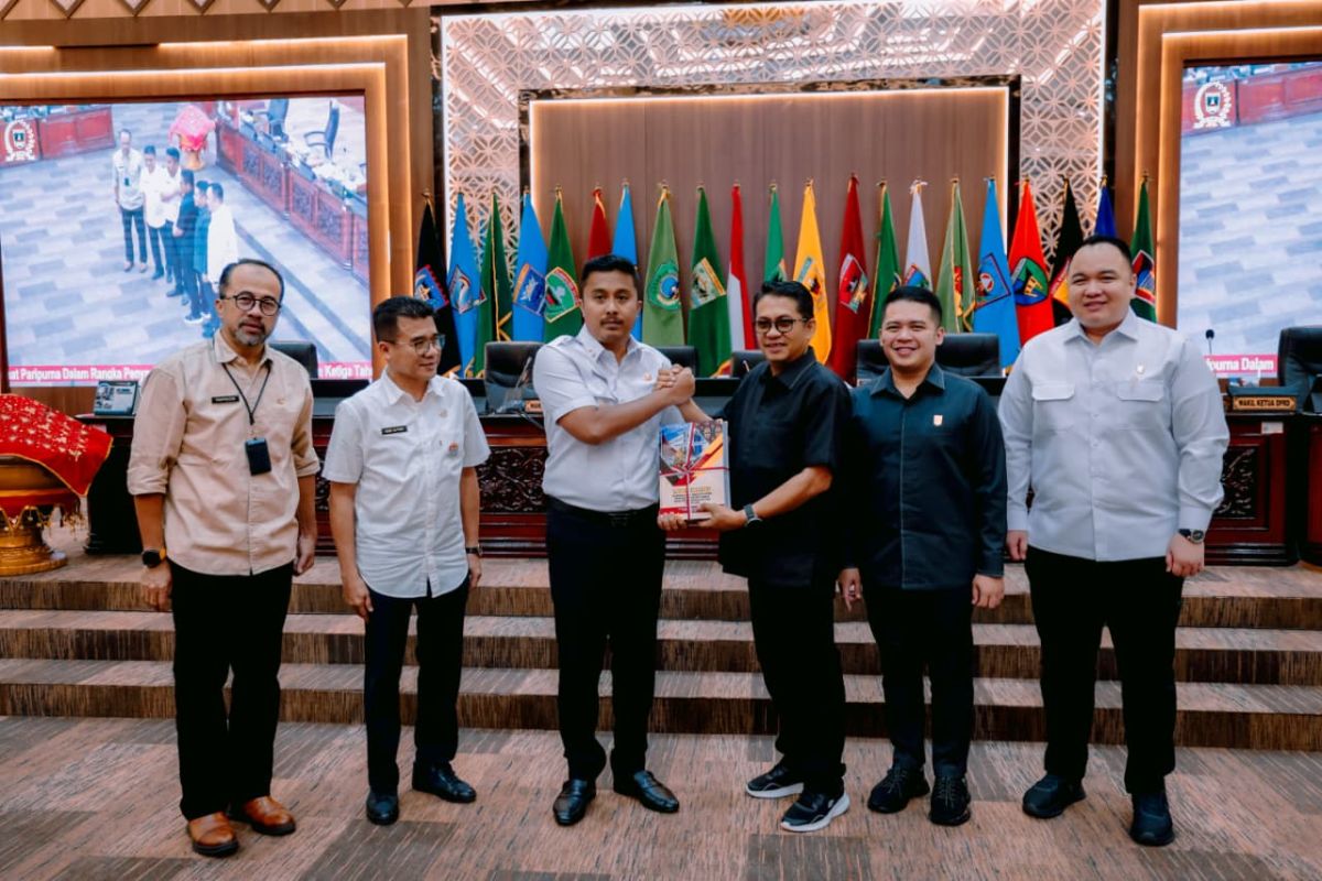 Pemprov Sumbar Tegaskan Komitmen Bersama DPRD untuk Pembangunan Daerah