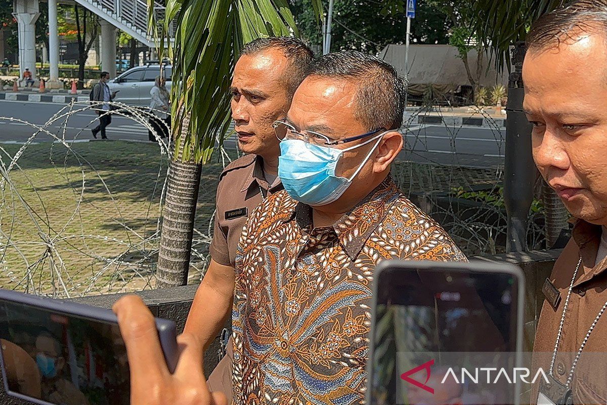 Bupati Pati Sudewo penuhi panggilan KPK