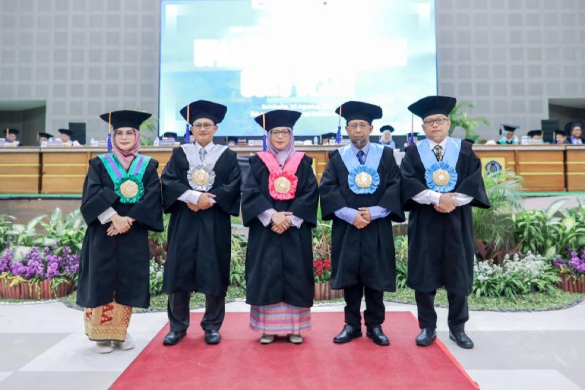 Haedar Nashir ingatkan peran guru besar untuk bangsa pada acara pengukuhan di UMS