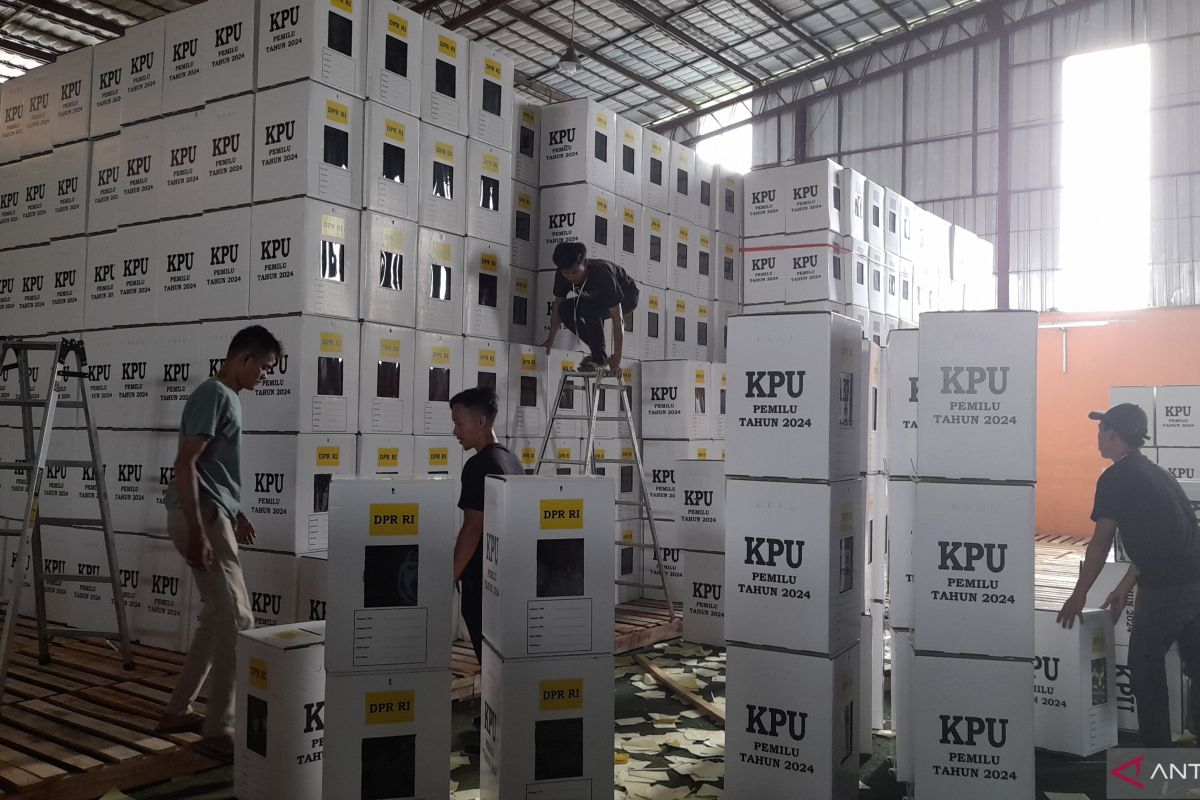 Komisi II DPR minta KPU klarifikasi aturan pembatasan dokumen capres