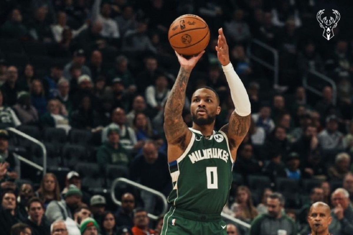 Damian Lillard Resmi Kembali ke Trail Blazers