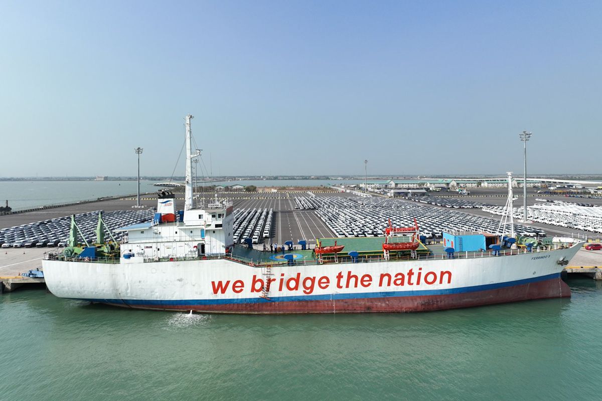 Jembatan Nusantara angkut 1,3 juta kendaraan dukung logistik nasional