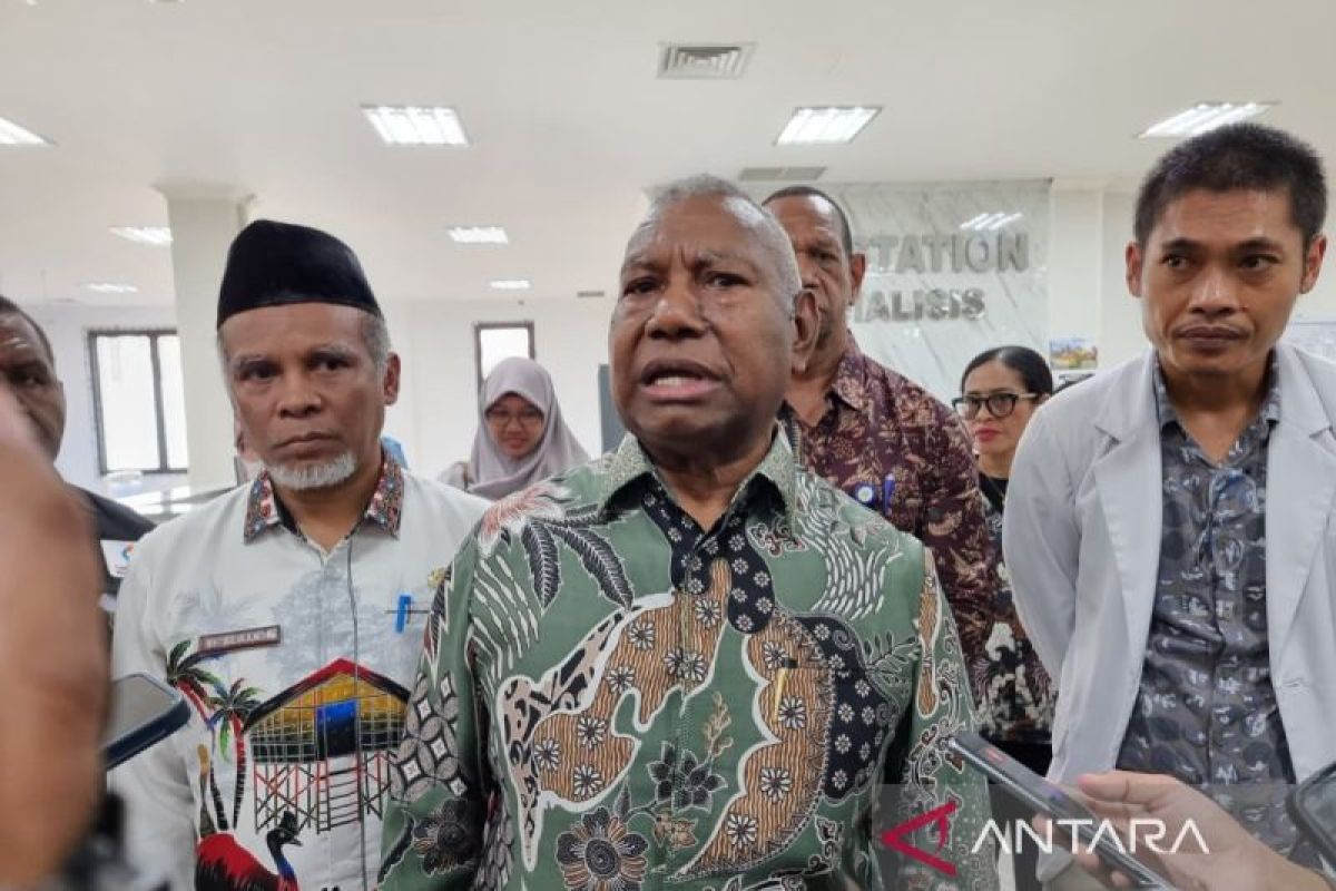 Gubernur Papua Barat imbau masyarakat jaga kondusivitas daerah
