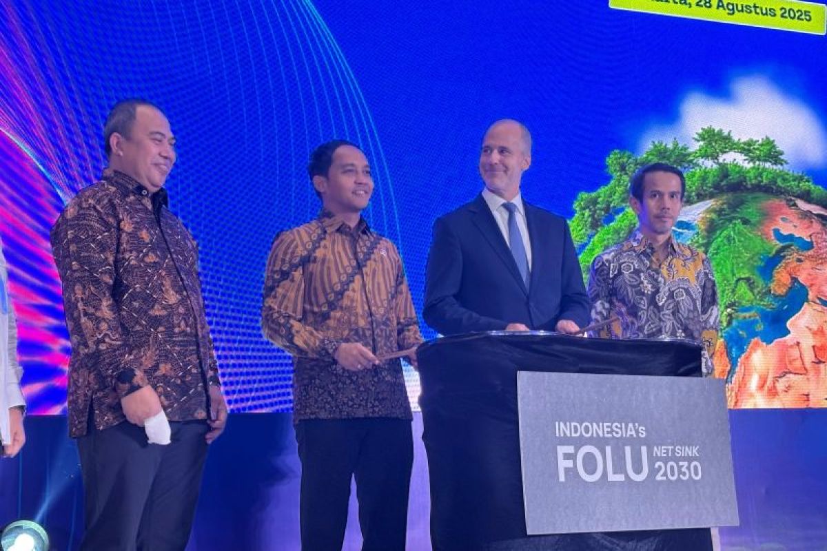 Kemenhut luncurkan rencana investasi RBC-4 dukung FOLU Net Sink 2030