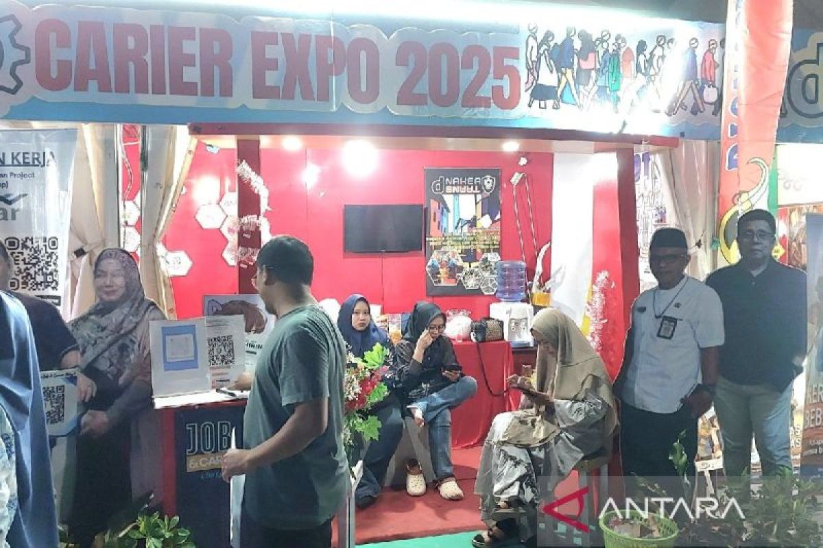 Bursa kerja disambut antusias pengunjung Sampit Trade Expo