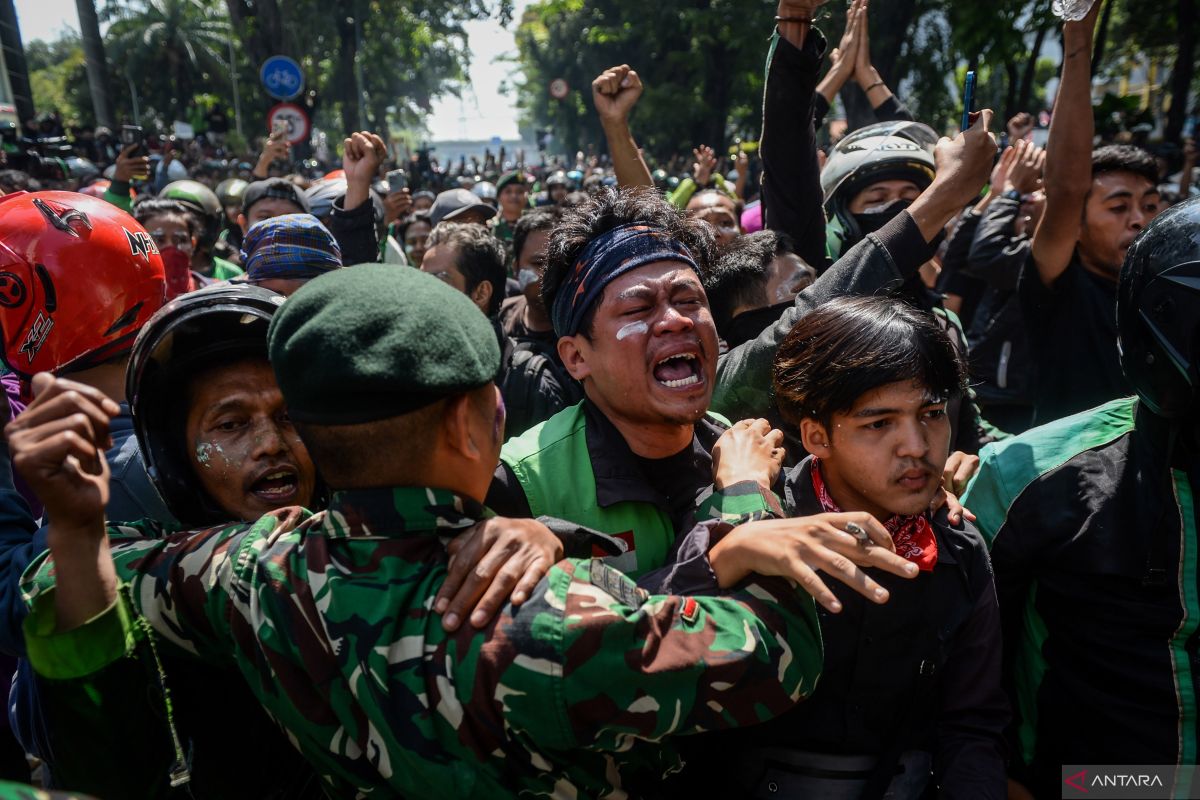 Aksi protes di Mako Brimob Kwitang berlanjut