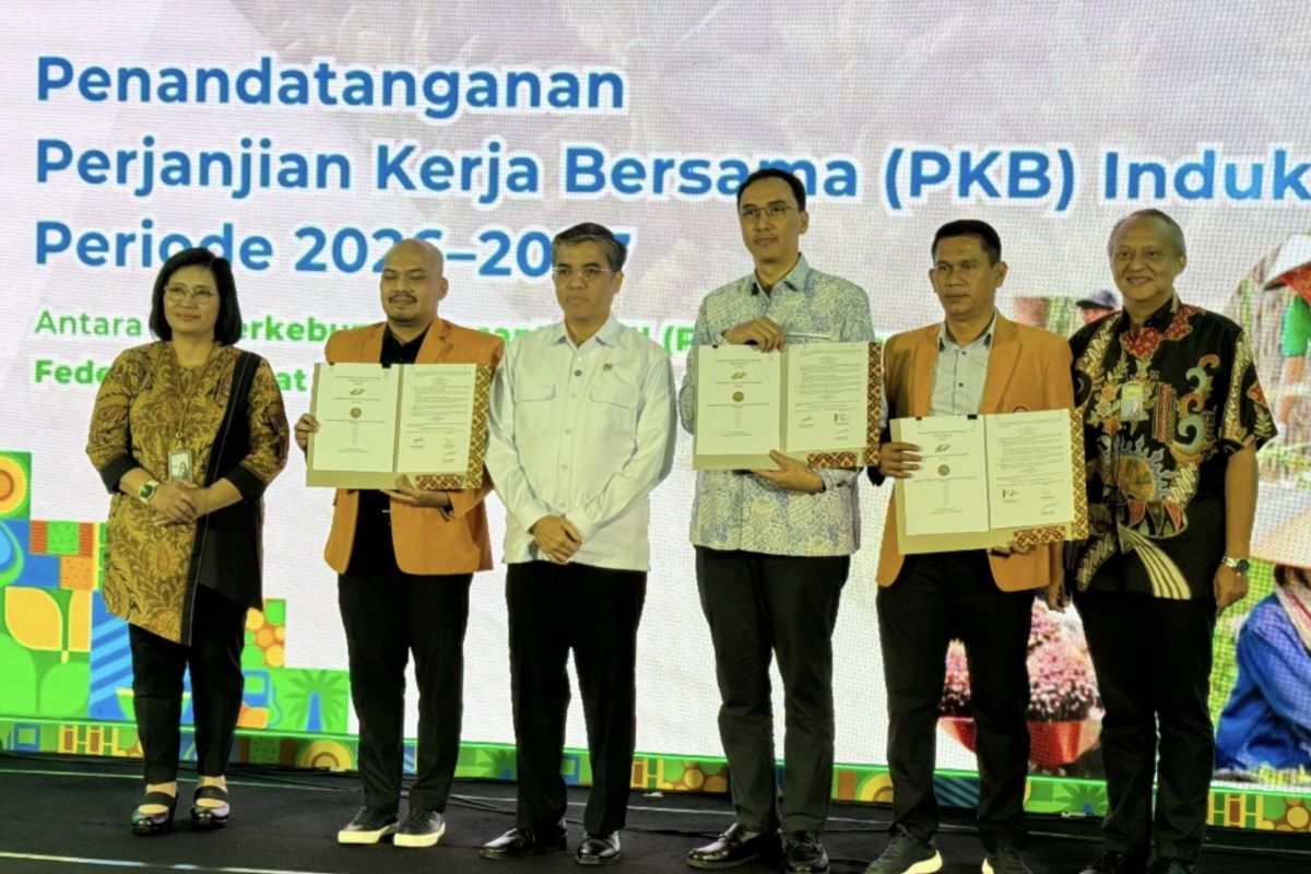 FSPBUN dan PTPN III (Persero) tandatangani PKB Induk 2026--2027 disaksikan Menaker RI