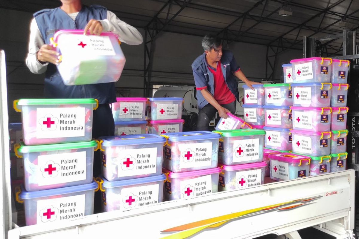 PMI sends logistical support for Sumenep's measles outbreak response