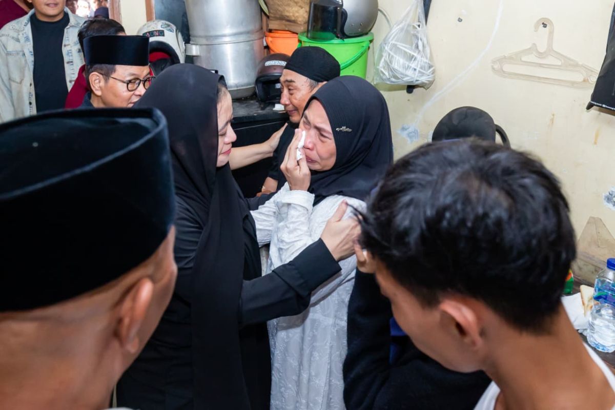 Puan bantu pendidikan adik Affan dan belikan motor buat sang ayah