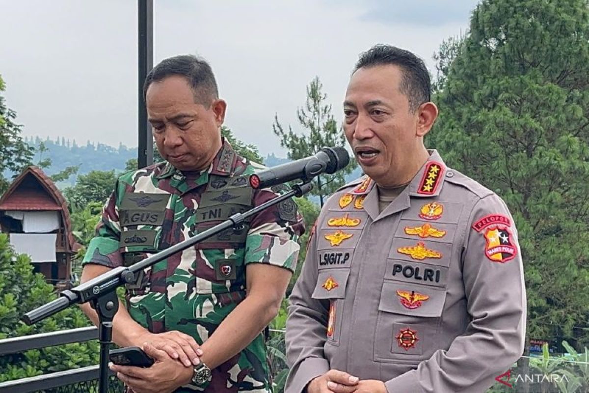 Kapolri yakinkan publik TNI-Polri segera pulihkan keamanan