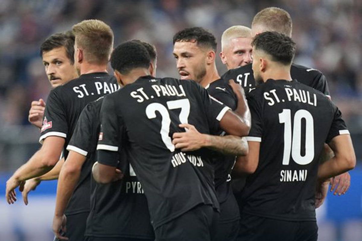 FC St. Pauli amankan kemenangan 2-0 atas 10 pemain Hamburger SV