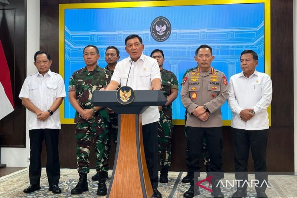 Prabowo perintahkan tindak tegas pelaku penjarahan rumah pejabat