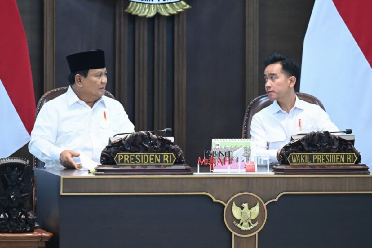Prabowo, Gibran lead cabinet meeting on national stability
