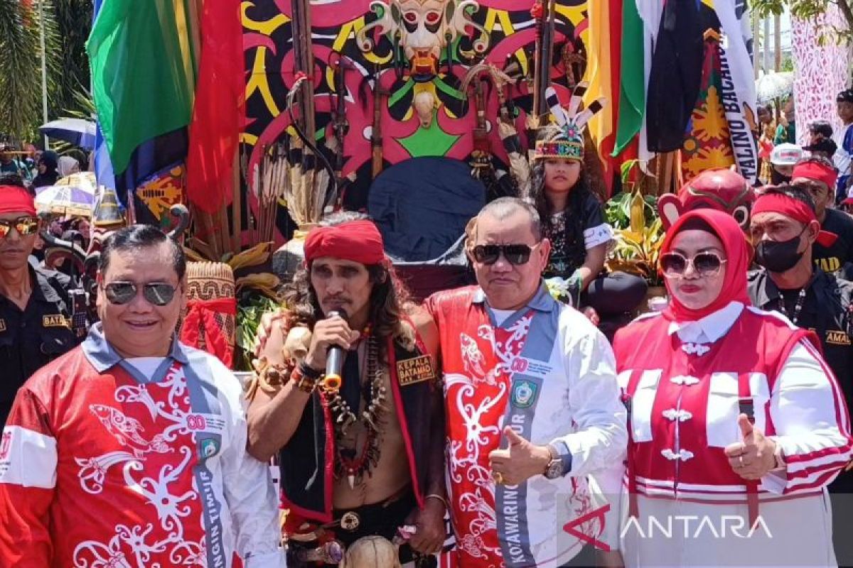 DPRD Kotim sebut pawai pembangunan wadah pelestarian budaya