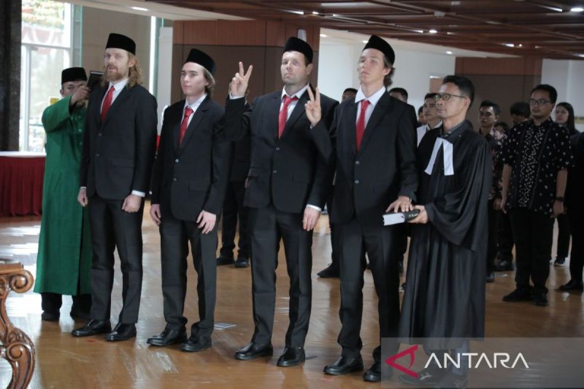 Indonesia naturalisasi empat pemain hoki es asal Rusia
