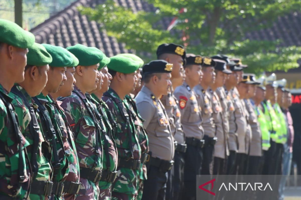 TNI-Polri gelar apel bersama antisipasi gangguan kamtibmas di Demak