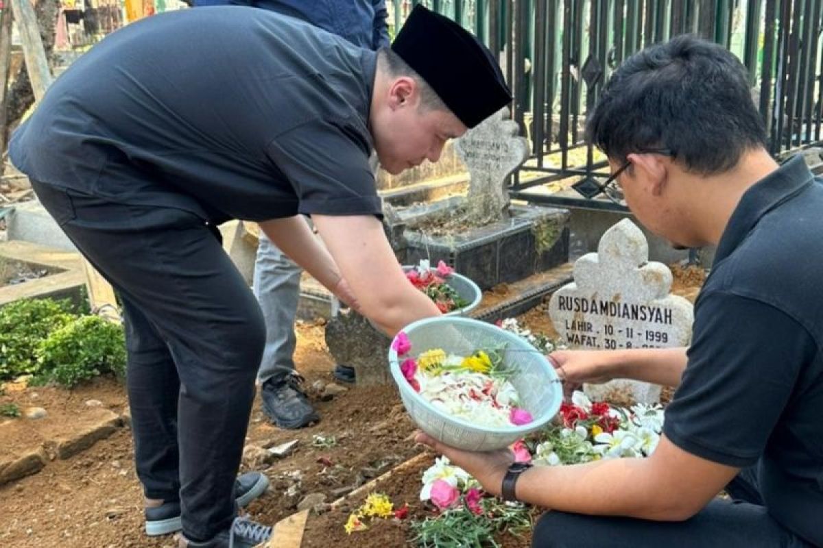 Grab benarkan 2 mitra meninggal dan 3 lainnya dirawat di RS imbas demo