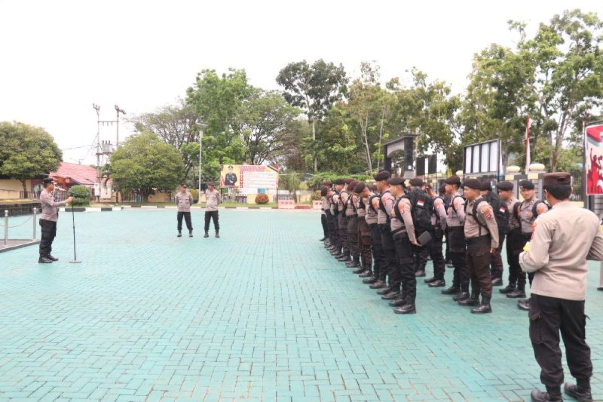 Polres Tapin kirim 30 personel Dalmas perkuat operasi Polda Kalsel