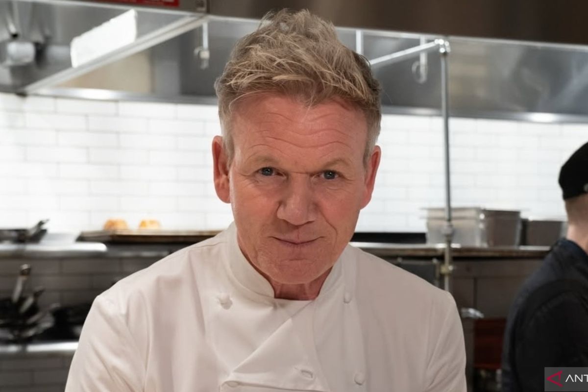 Gordon Ramsay ungkap telah menjalani operasi kanker kulit 