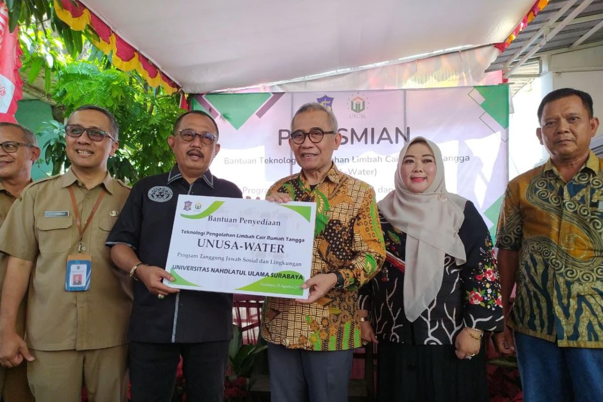 Wakil Ketua DPRD Surabaya bersama warga tingkatkan pembangunan