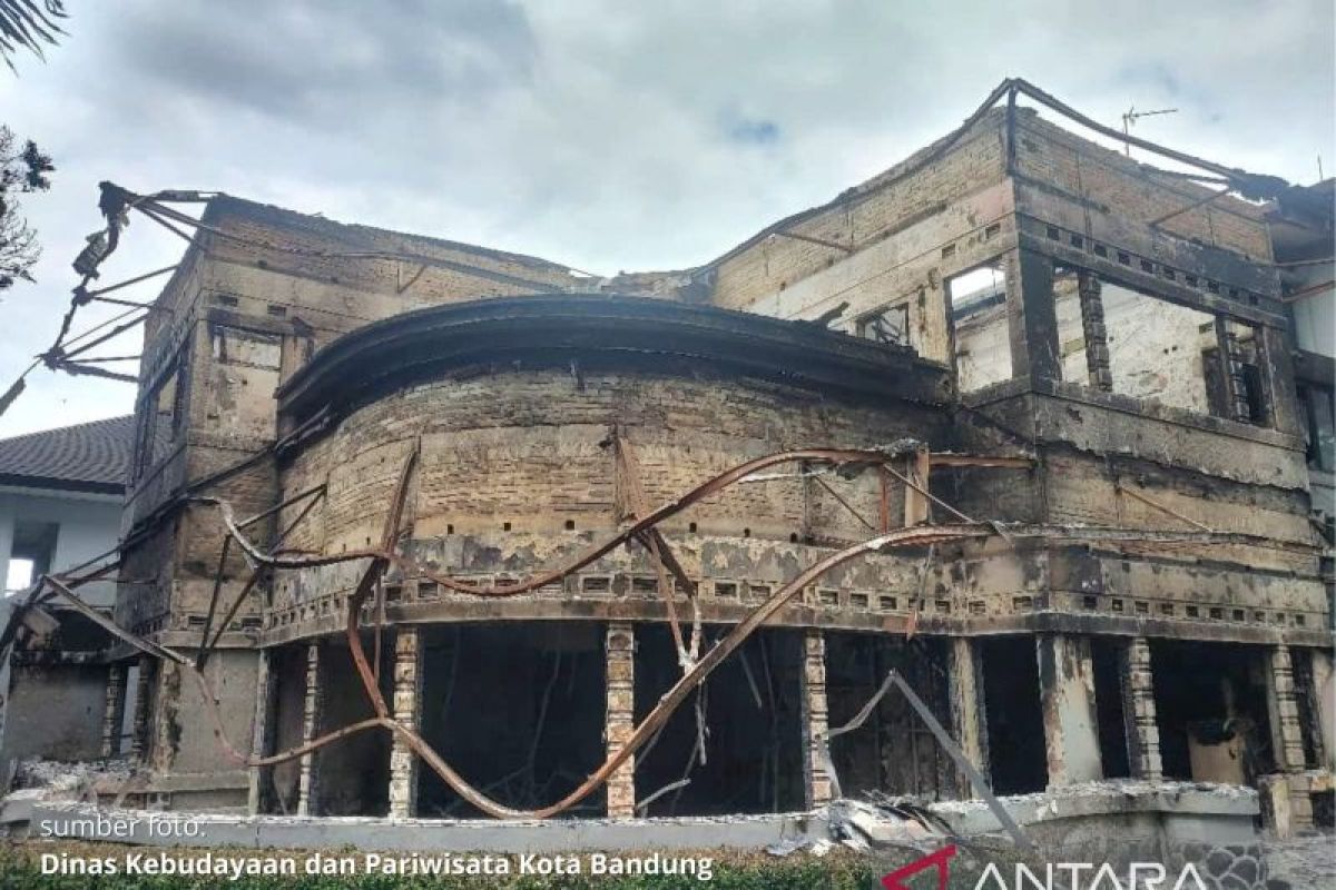 Pemerintah sayangkan aksi anarkis yang rusak bangunan bersejarah