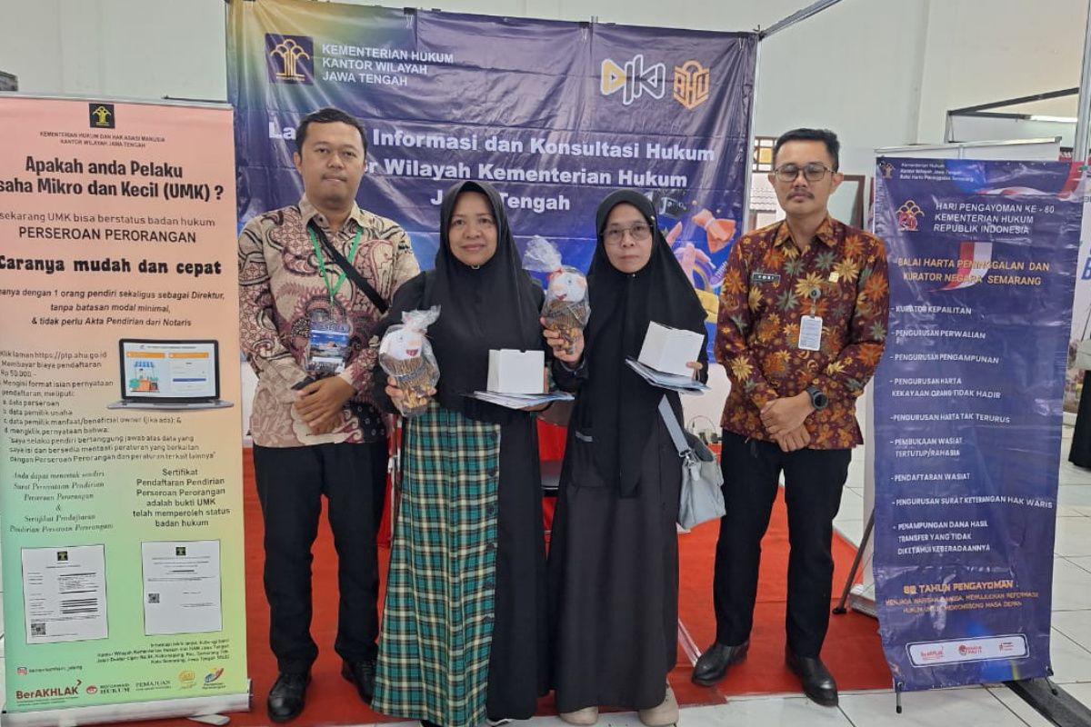 Tim Kemenkum Jateng sosialisasi AHU dan Kekayaan  Intelektual