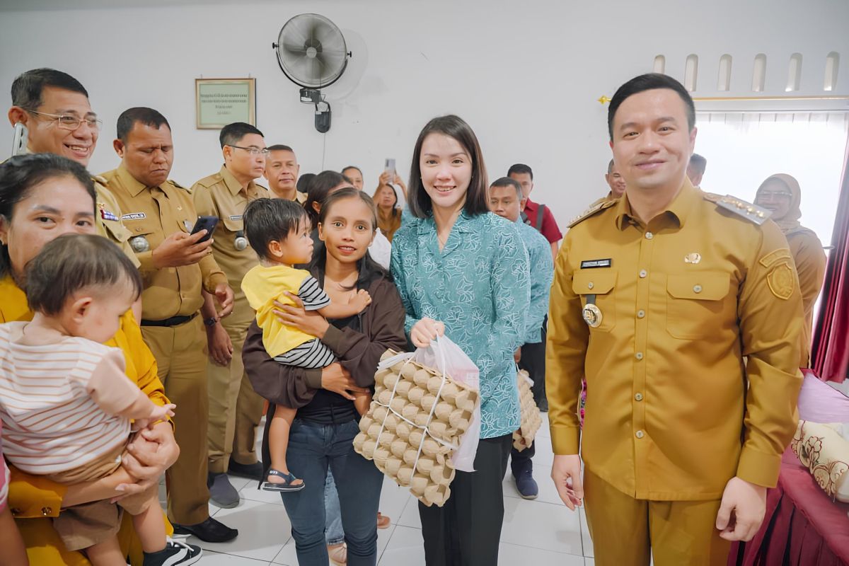 Pemkot Kupang meningkatkan gizi 250 balita lewat program PMT