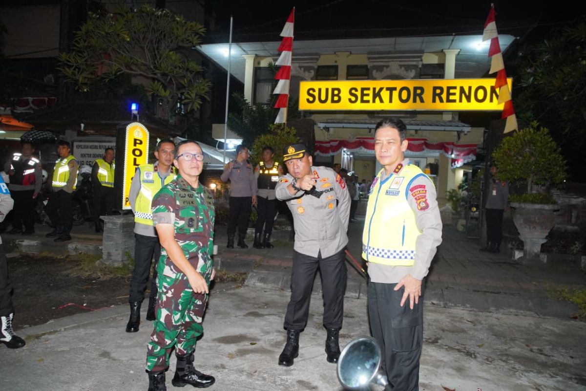 Kodam Udayana-Polda Bali patroli malam antisipasi gangguan kamtibmas