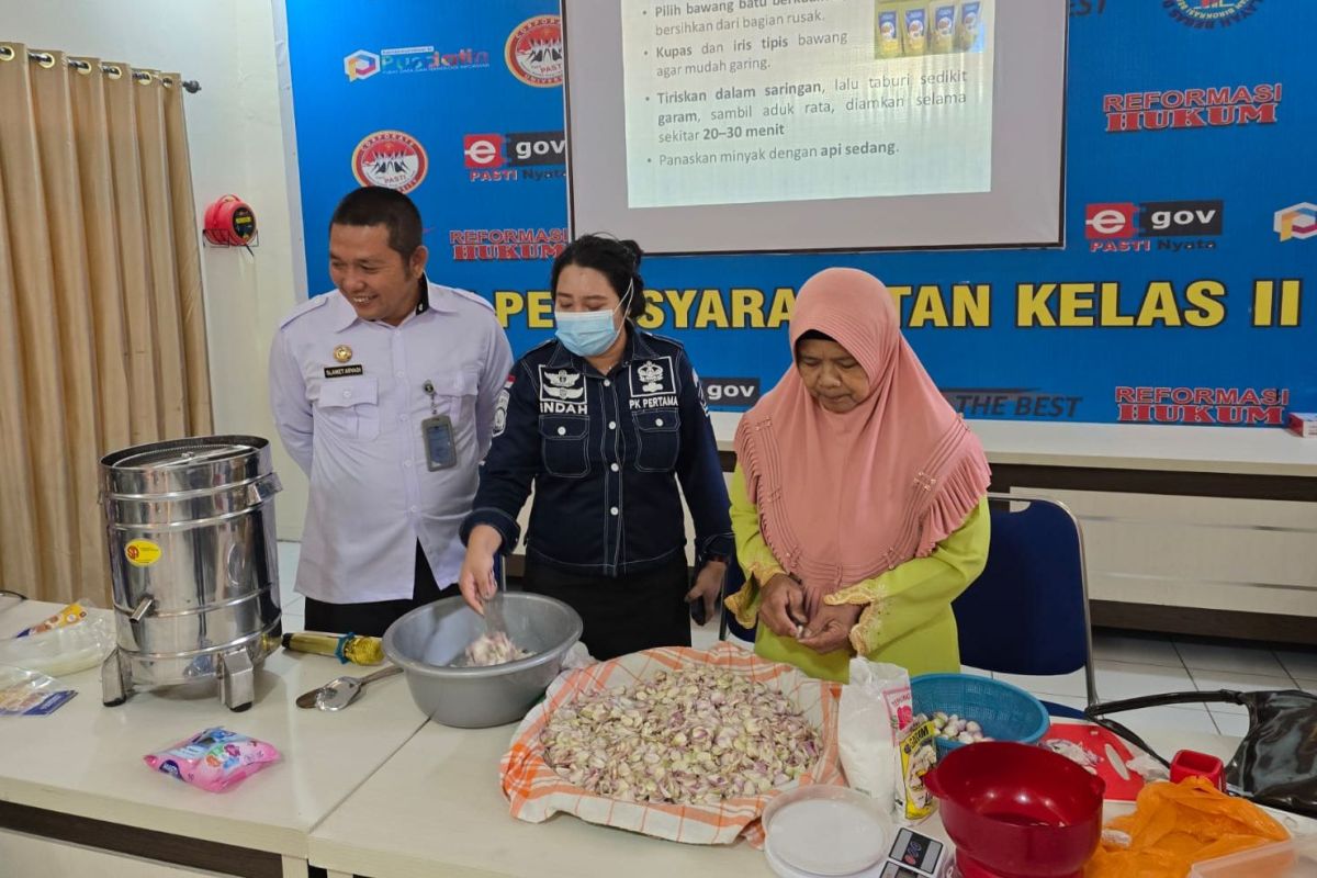 Bapas Palu gandeng UMKM bekali klien pemasyarakatan keterampilan
