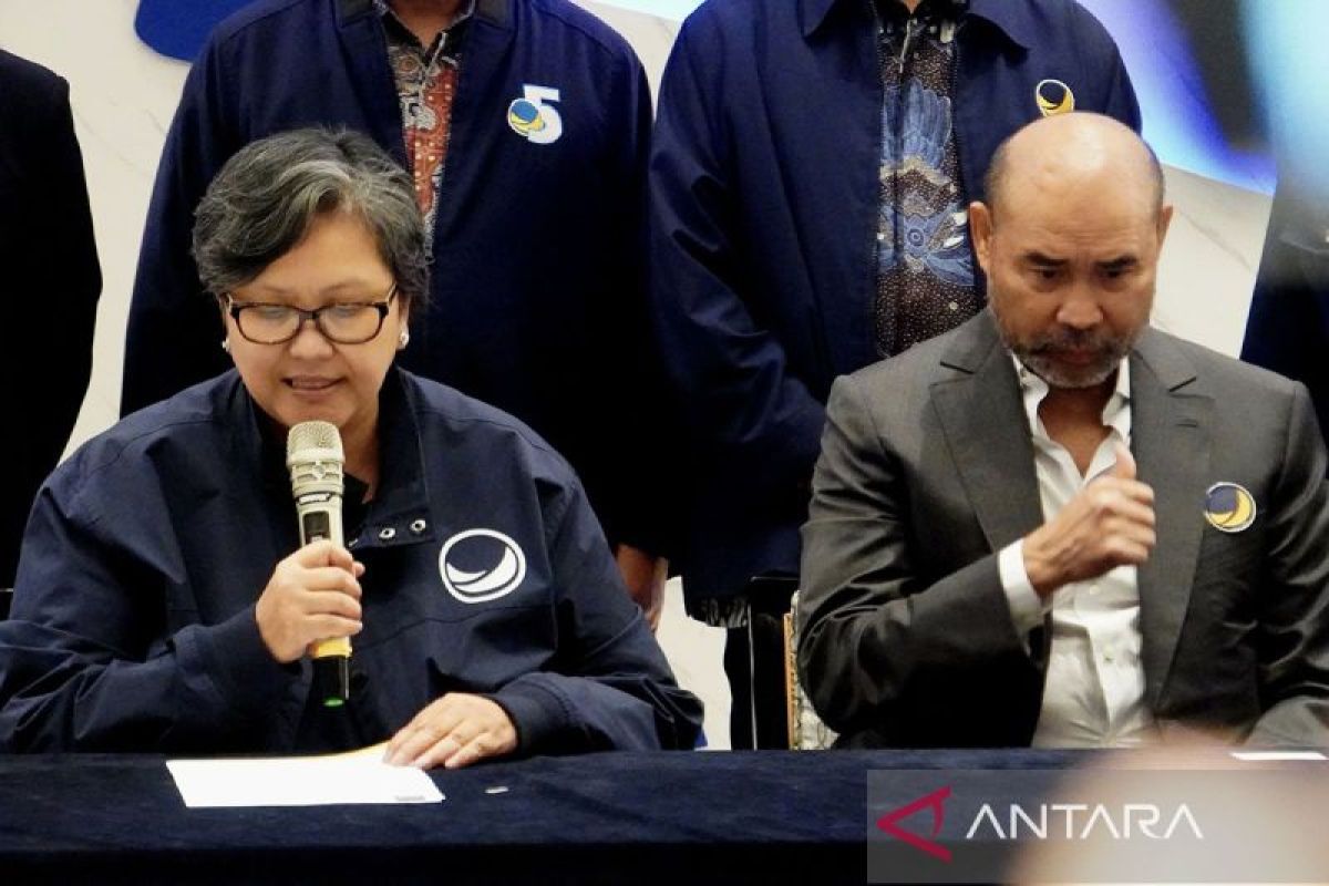 NasDem minta gaji-tunjangan Sahroni dan Nafa Urbach dari DPR disetop